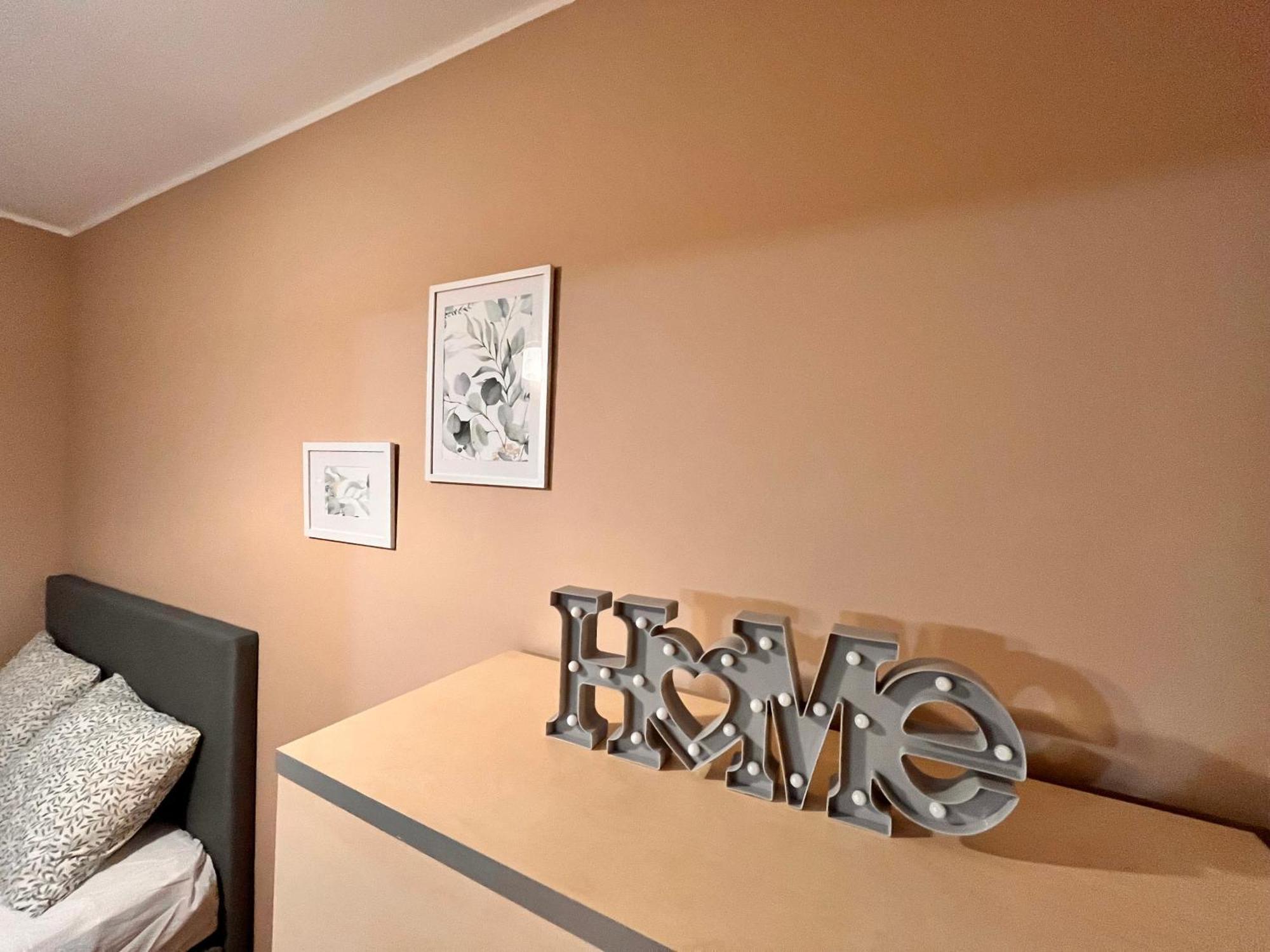 Apartament Roentgena 16 Przy Centrum Onkologii I Klinice Novum Warschau Exterior foto