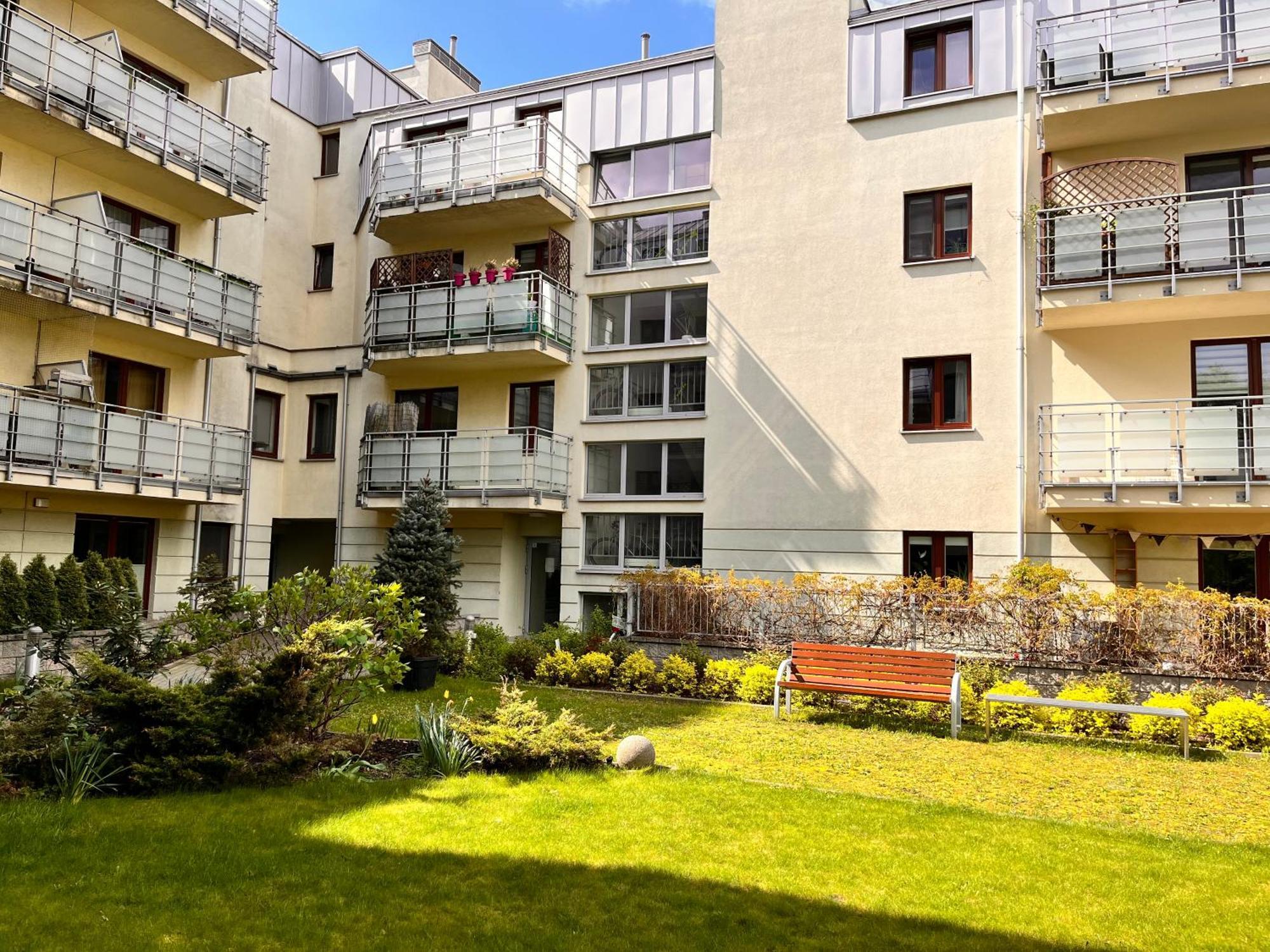 Apartament Roentgena 16 Przy Centrum Onkologii I Klinice Novum Warschau Exterior foto