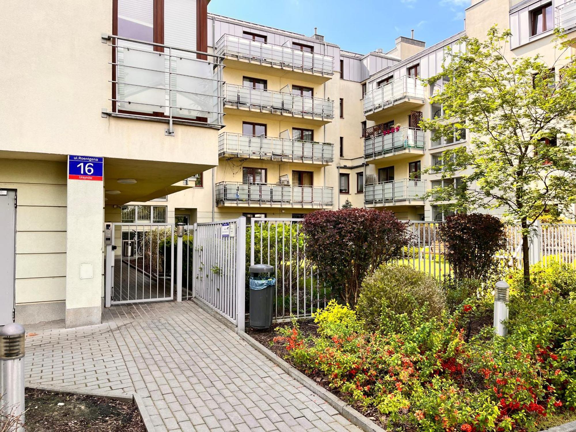 Apartament Roentgena 16 Przy Centrum Onkologii I Klinice Novum Warschau Exterior foto